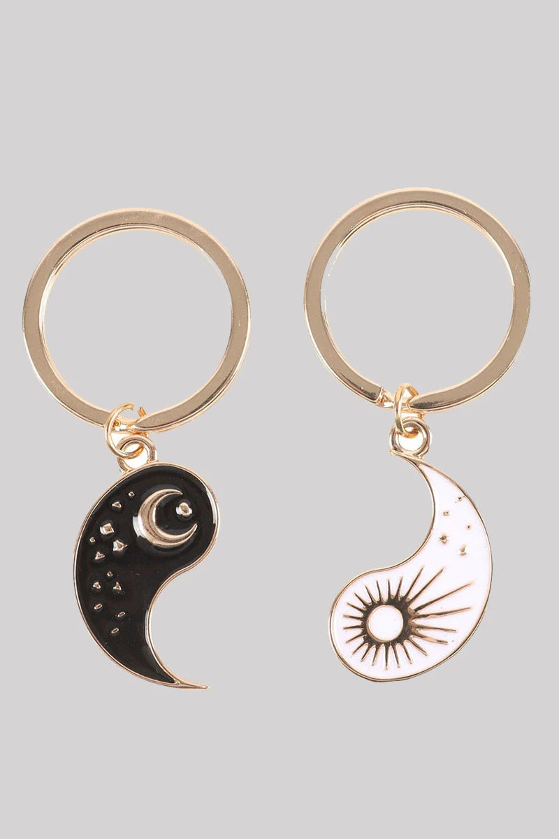Yin Yang Best Friend Keyrings – Sun and Moon Keychain Set