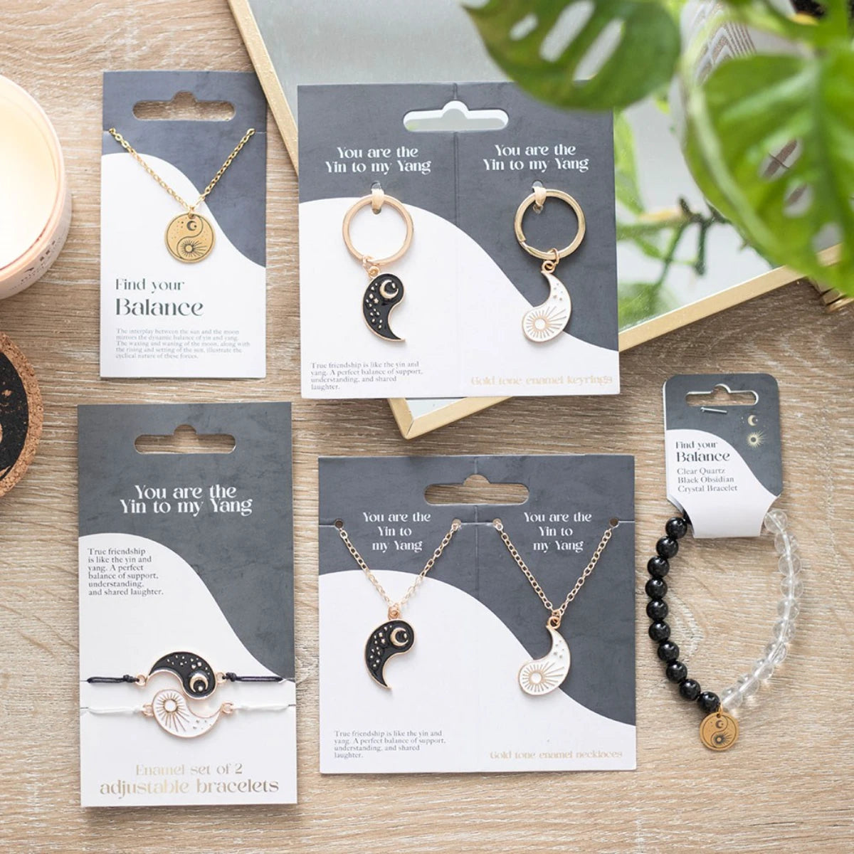 Yin Yang Best Friend Keyrings – Sun and Moon Keychain Set