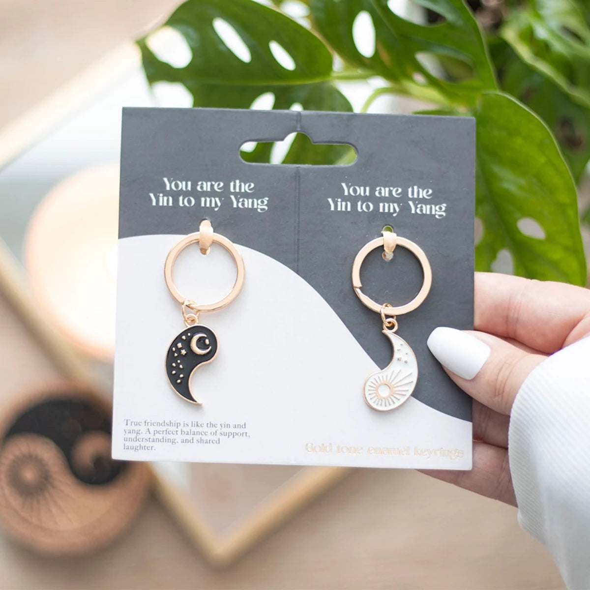 Yin Yang Best Friend Keyrings – Sun and Moon Keychain Set