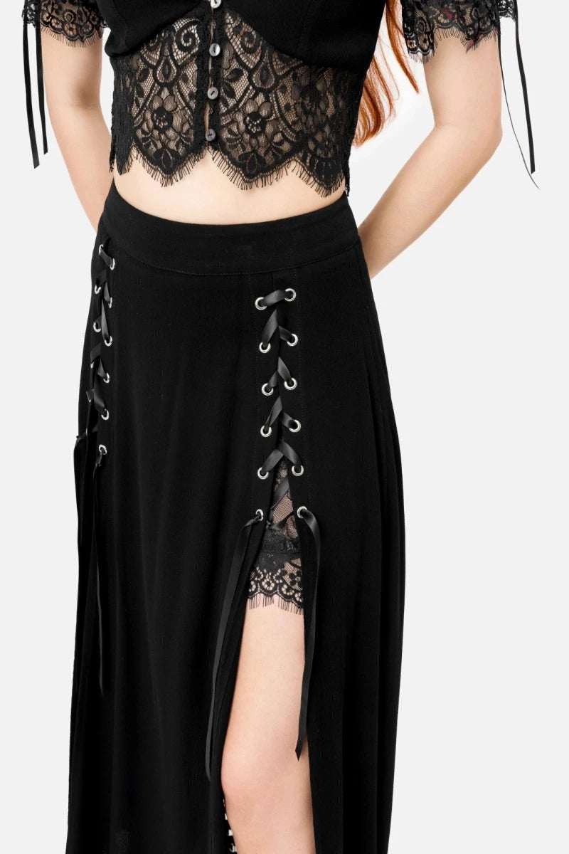 Restyle Rhodanthe Maxi Skirt – Gothic Lace-Up Slit Skirt