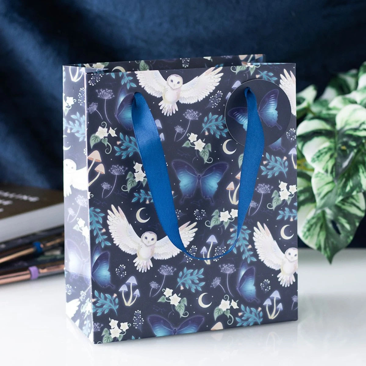 Midnight Forest Owl Print Gift Bag 23 cm – Mystical Design