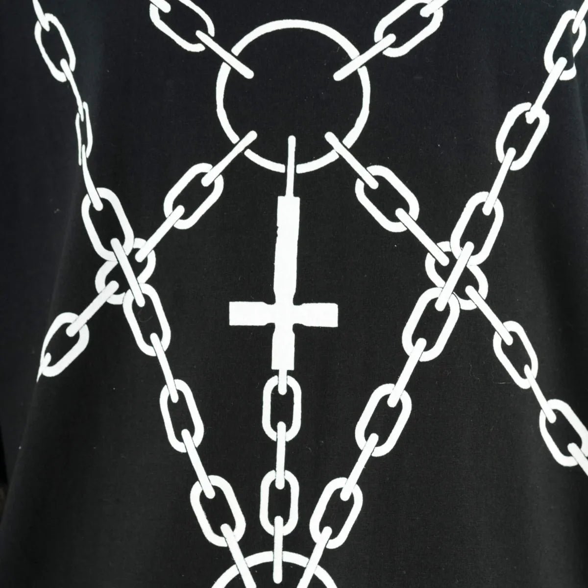 Heartless Enchained Top Oversized T-Shirt - Chain Print