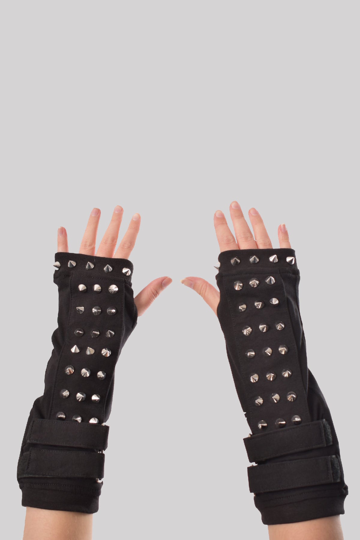 Poizen Industries Emory Cone Studded Gothic Armwarmers
