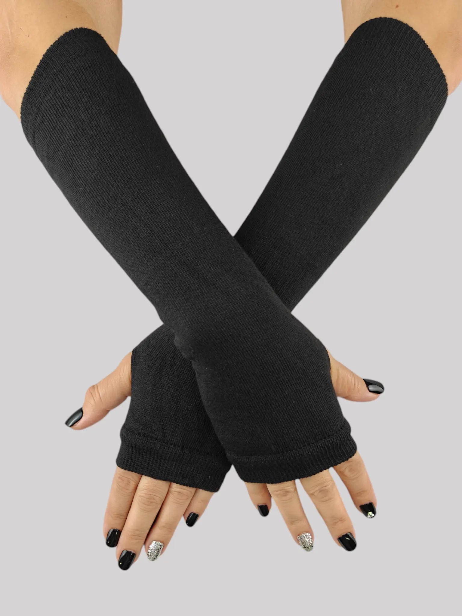 Gothic Knit Arm Warmers with Thumbholes Black & Grey | Ro Rox