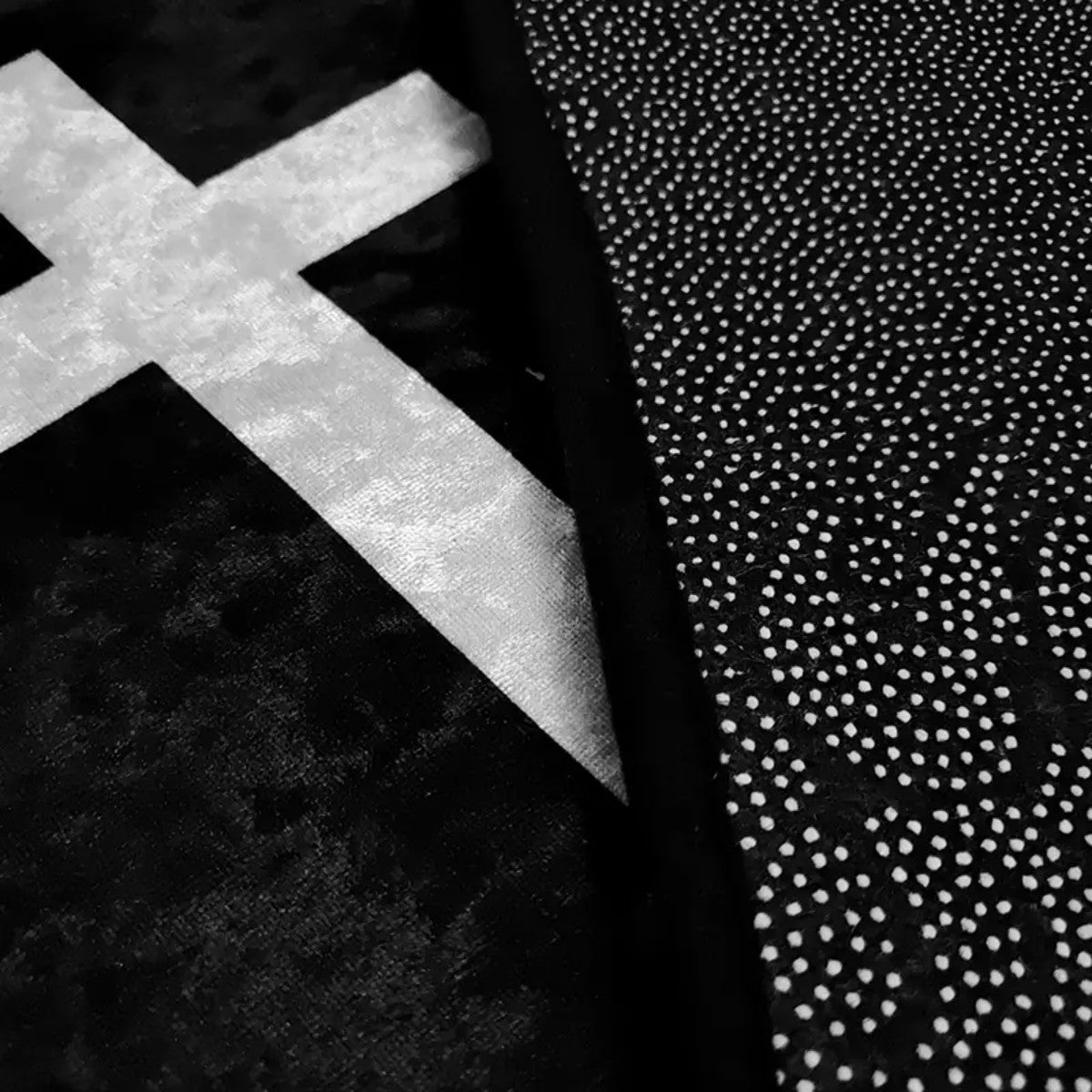 Gothic Coffin Cross Carpet Halloween Non-Slip Rug Décor