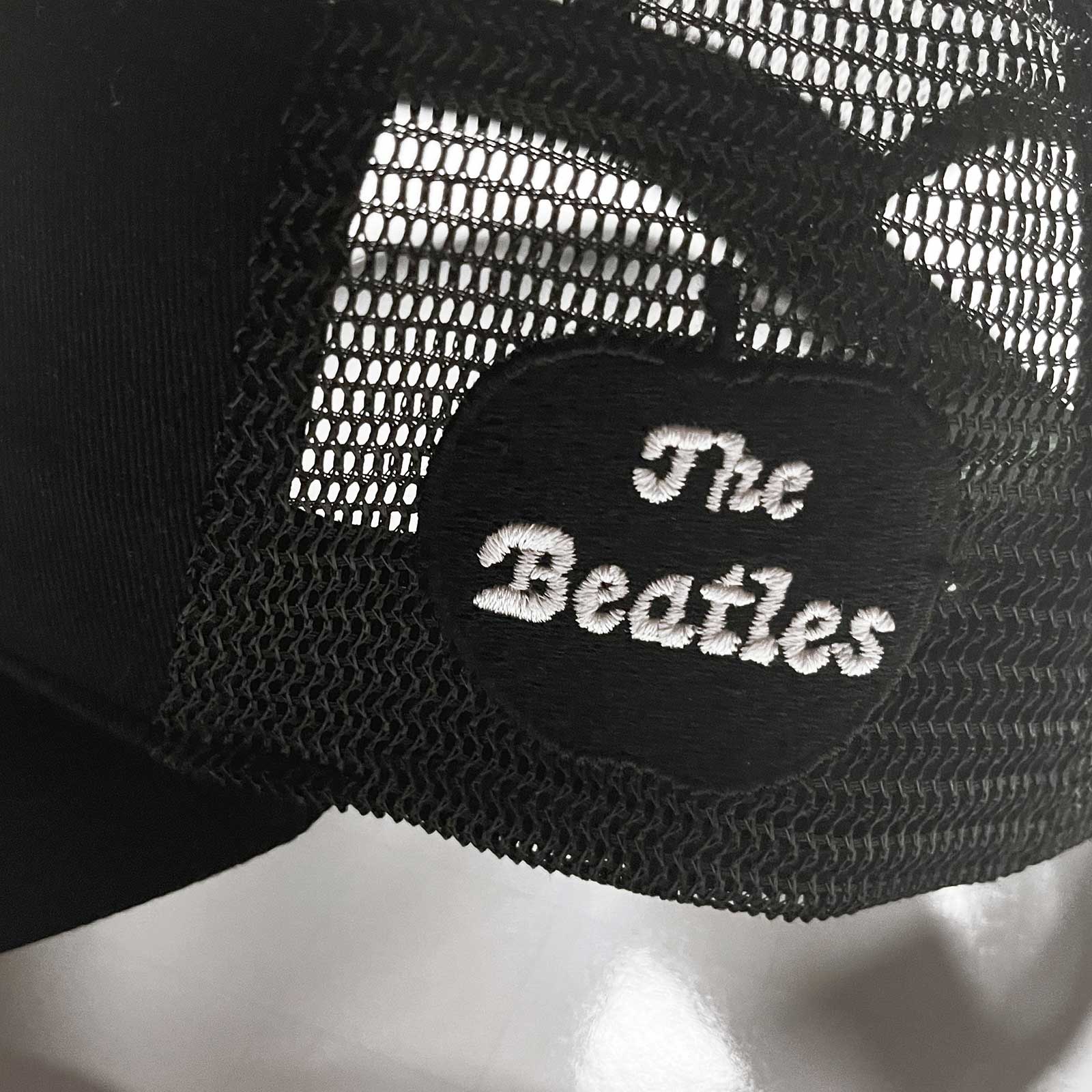 The Beatles Unisex Mesh Back Cap: Drop T Logo & Apple